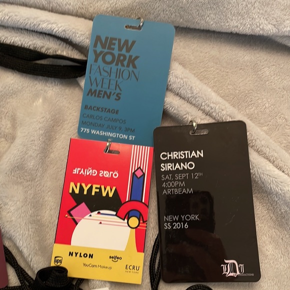 NYFW - Assorted backstage passes to some great shows! Ten in collection. - Picture 5 of 5